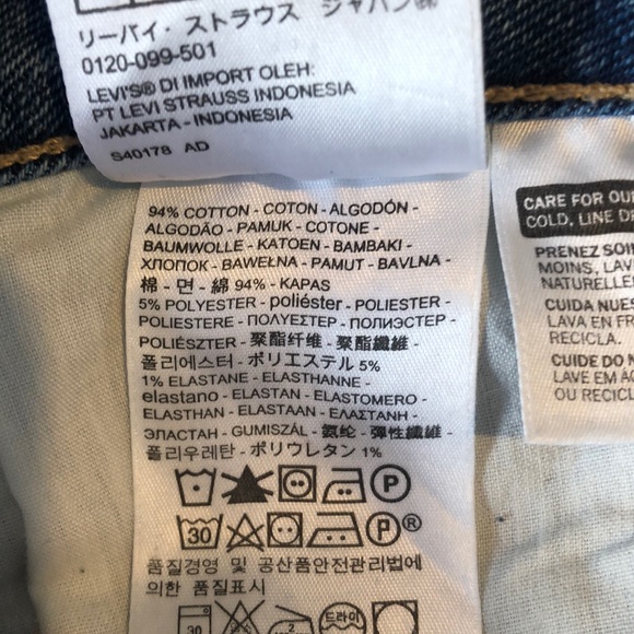 Women’s Levi’s - Picture 8 of 12